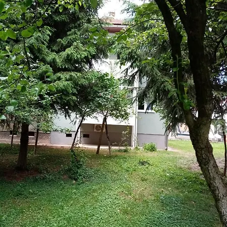 Azra - Sarajevo, Ilidza Lejlighed Sarajevo