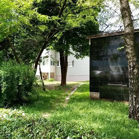 Azra - Sarajevo, Ilidza Sarajevo