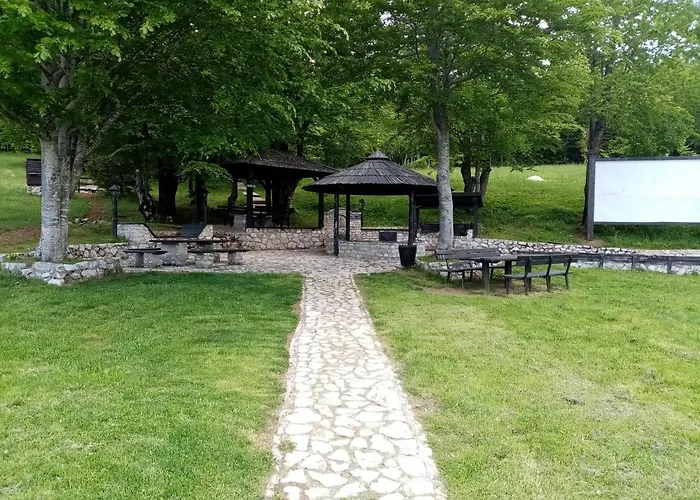 Azra - Sarajevo, Ilidza * סראייבו